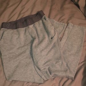 grey nike sweatpants